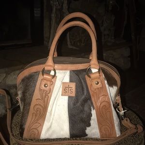 STS RANCHWEAR Handbag w/removable shoulder strap. Yippee Kiyay Collection